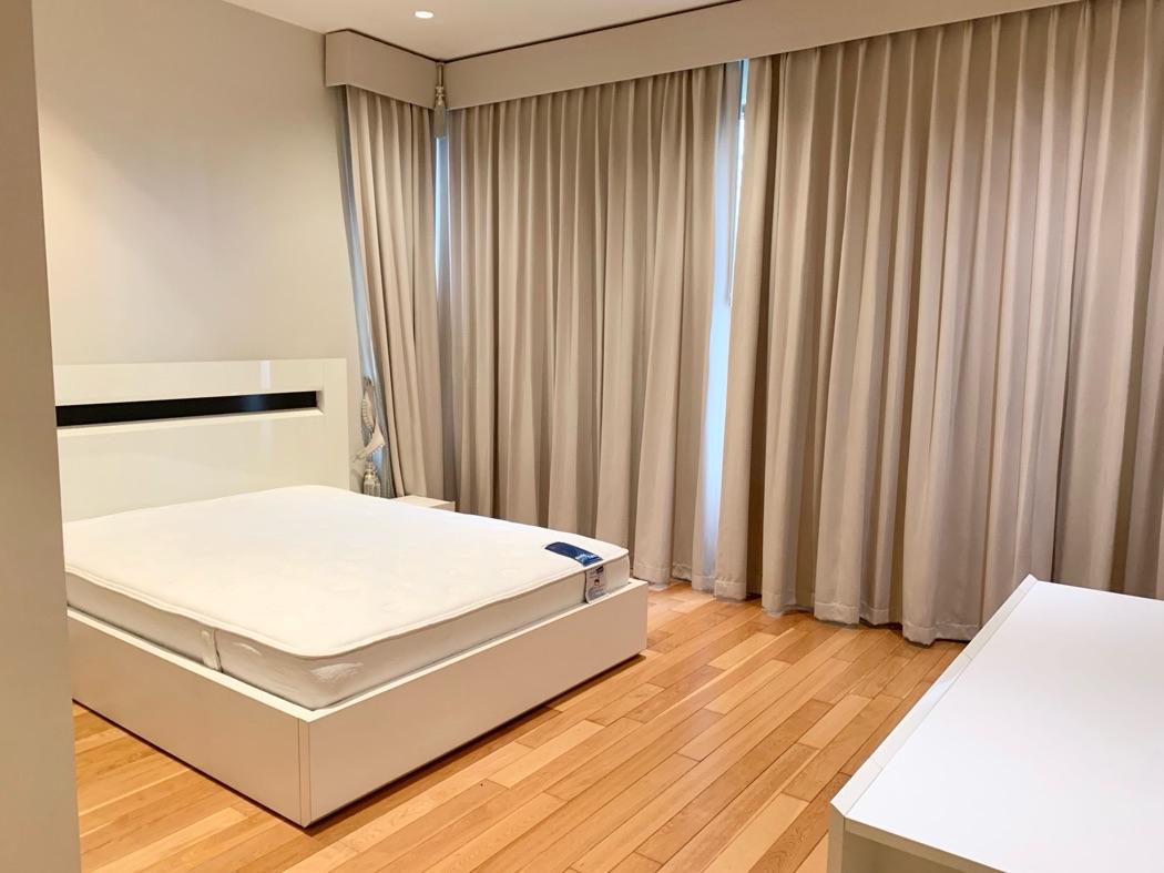 เช่าคอนโด ดิ เอ็มโพริโอ เพลส - Condo Rental   - 2831509