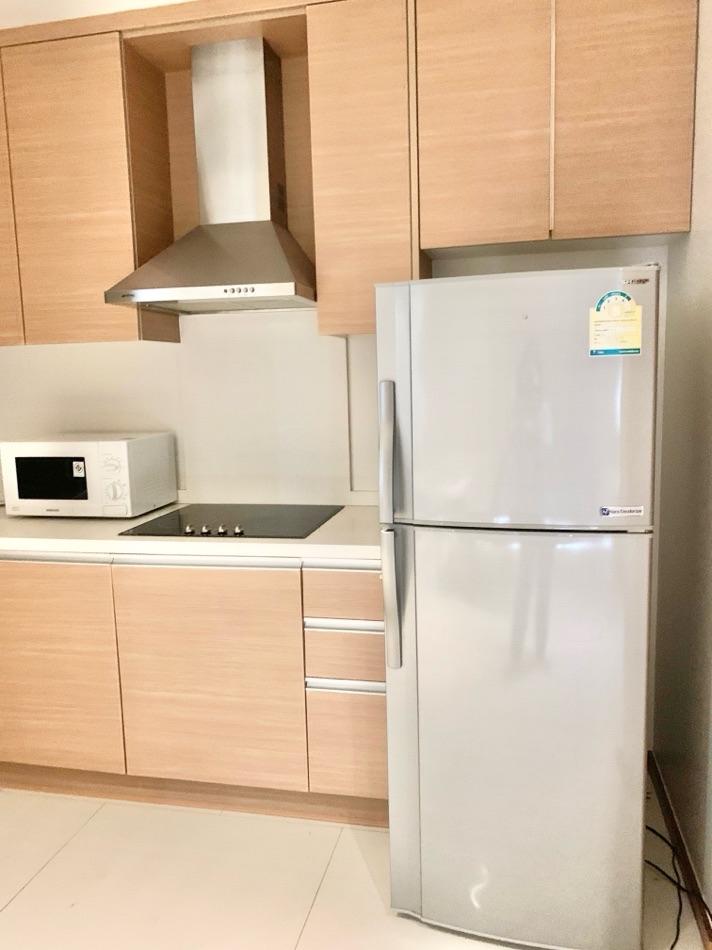 เช่าคอนโด ดิ เอ็มโพริโอ เพลส - Condo Rental   - 2831511
