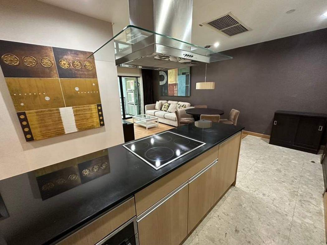 ขายคอนโด สาทร การ์เด้นส์ - Sell Condo   - 2863808
