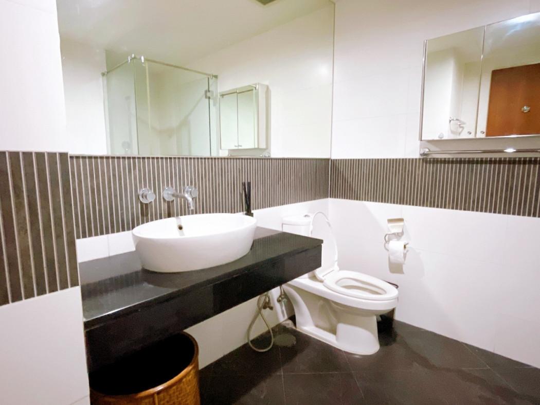 เช่าคอนโด เออร์บานา สาทร คอนโดมิเนียม - Condo Rental Urbana Sathorn condominium - 2875283