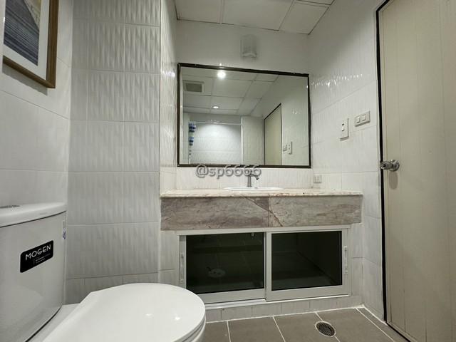 ขายคอนโด คันทรีคอมเพล็กซ์ บางนา คอนโดมิเนียม - Sell Condo Country Complex Bangna condominium - 2877749