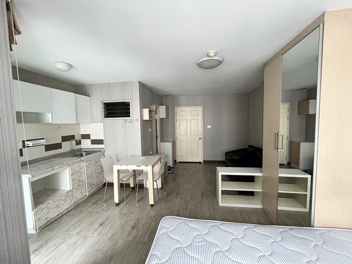 ขายคอนโด ลุมพินี คอนโดทาวน์ รามอินทรา-หลักสี่ คอนโดมิเนียม - Sell Condo Lumpini Condotown Raminthra-Laksi condominium - 2879794