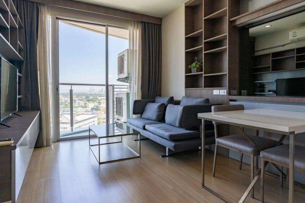เช่าคอนโด Sky walk คอนโดมิเนียม พระโขนง (สกาย วอล์ค คอนโดมิเนียม พระโขนง) - Condo Rental   - 2907033