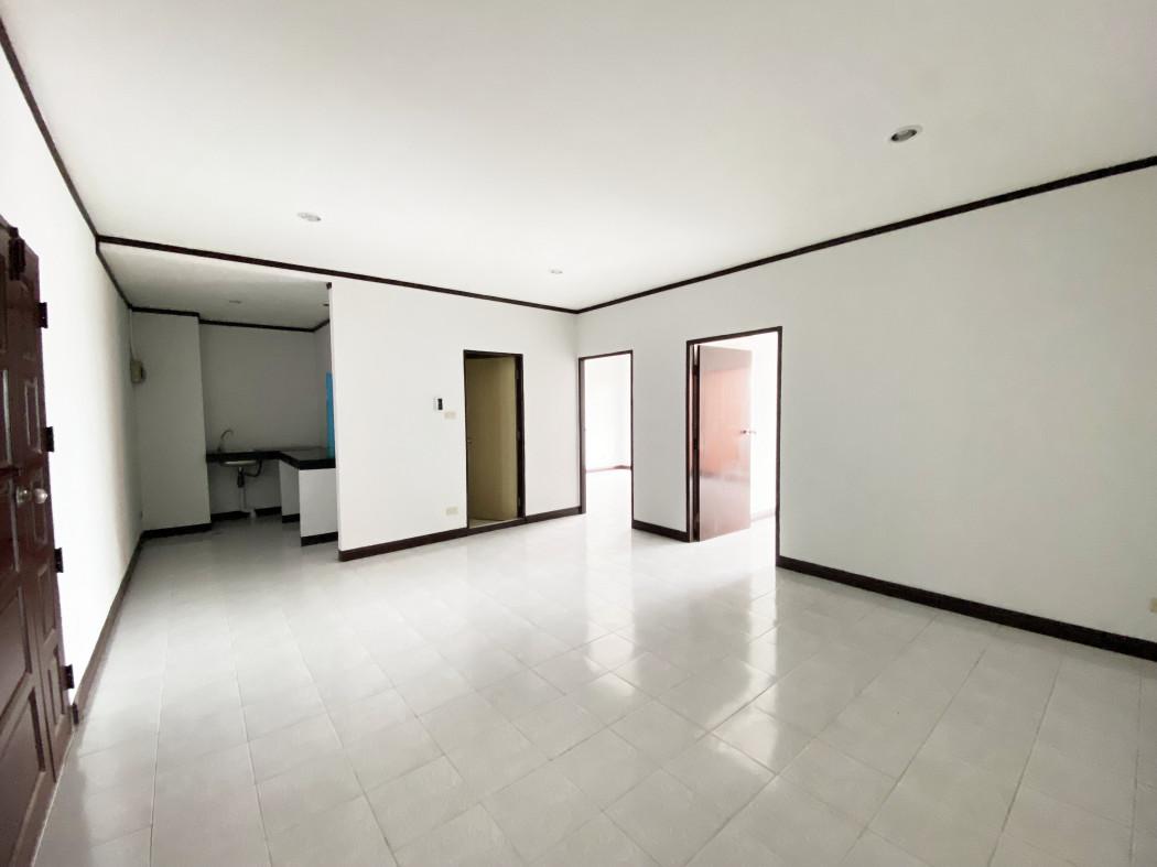 ขายคอนโด คันทรีคอมเพล็กซ์ บางนา คอนโดมิเนียม - Sell Condo Country Complex Bangna condominium - 2914026