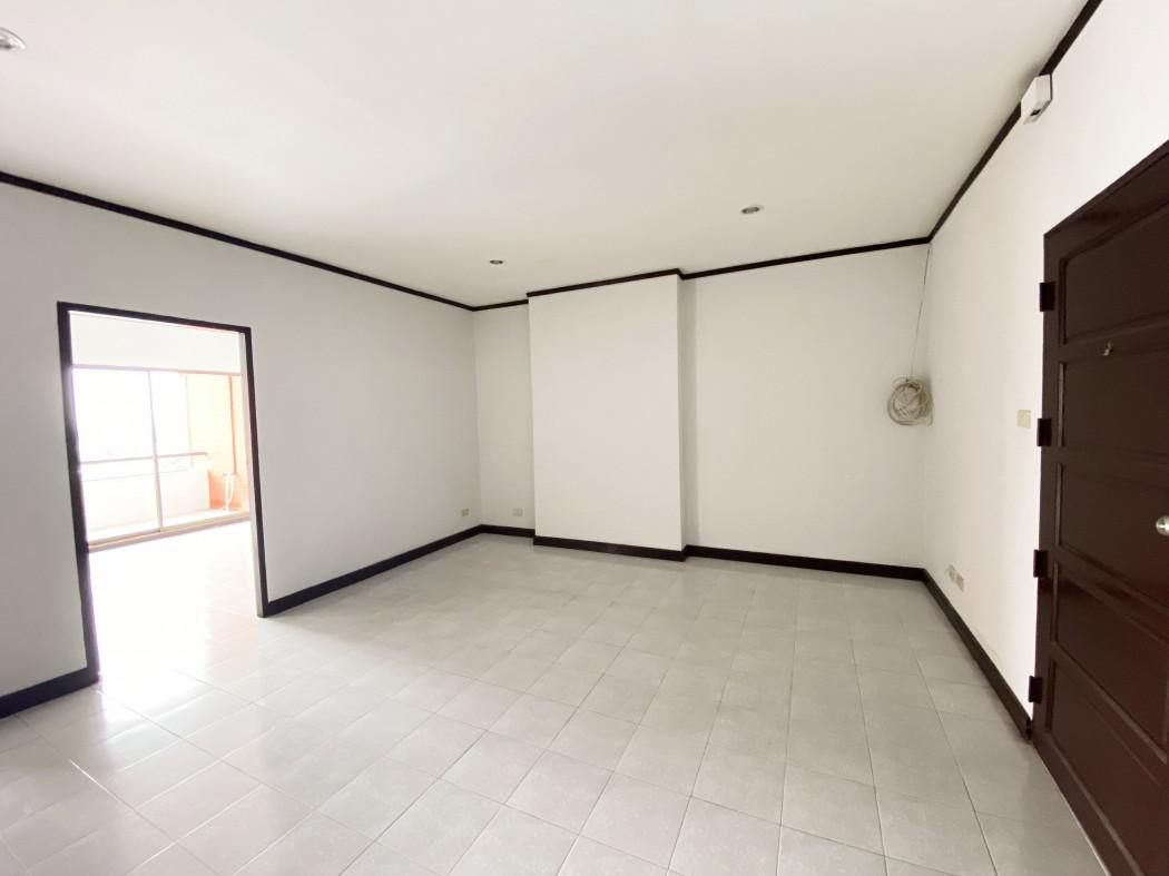 ขายคอนโด คันทรีคอมเพล็กซ์ บางนา คอนโดมิเนียม - Sell Condo Country Complex Bangna condominium - 2914024
