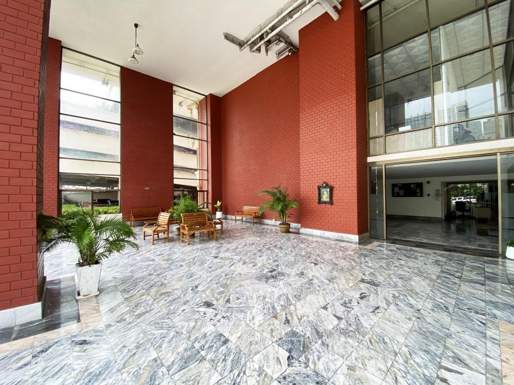 ขายคอนโด คันทรีคอมเพล็กซ์ บางนา คอนโดมิเนียม - Sell Condo Country Complex Bangna condominium - 2914029