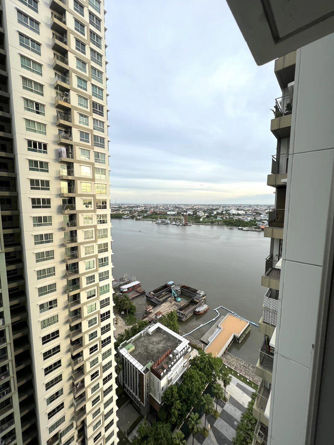 ขายคอนโด ลุมพีนี พาร์ค ริเวอร์ไซด์ พระราม 3 คอนโดมิเนียม - Sell Condo Lumpini Park Riverside Rama3 condominium - 2916052