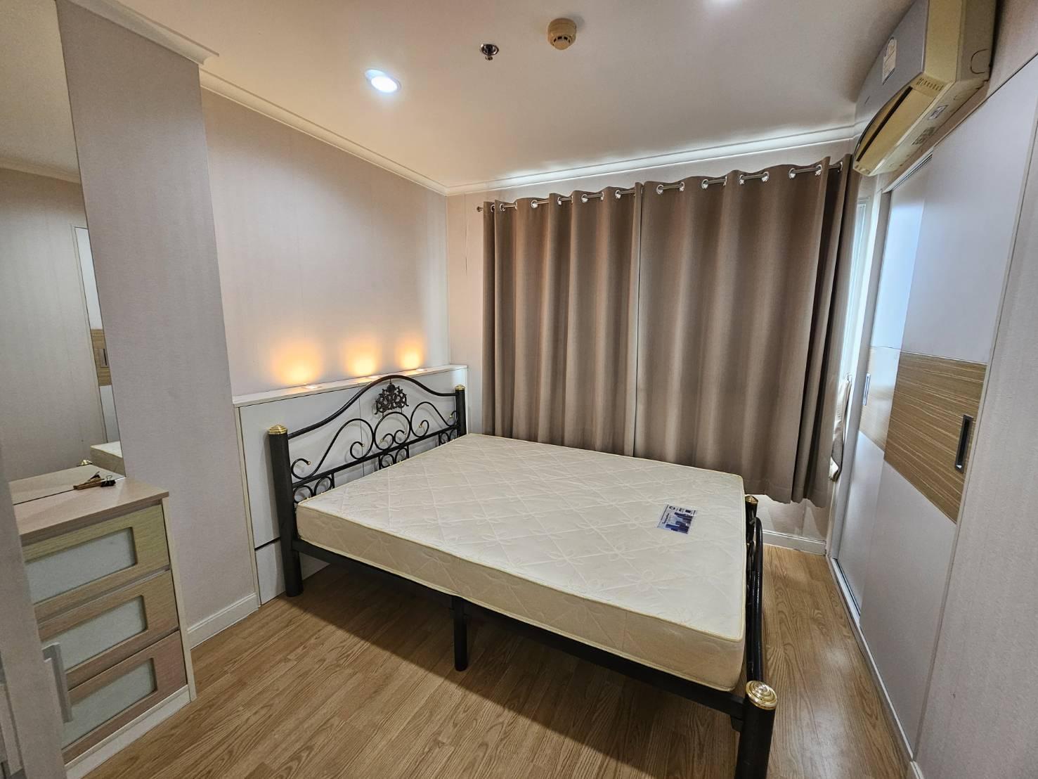 เช่าคอนโด ลุมพินี วิลล์ ลาดพร้าว - โชคชัย4 คอนโดมิเนียม - Condo Rental Lumpini Ville  Ladprao-Chokchai4 condominium - 2937344