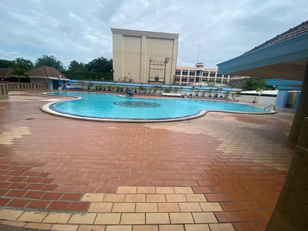 เช่าคอนโด คันทรีคอมเพล็กซ์ บางนา คอนโดมิเนียม - Condo Rental Country Complex Bangna condominium - 2951435