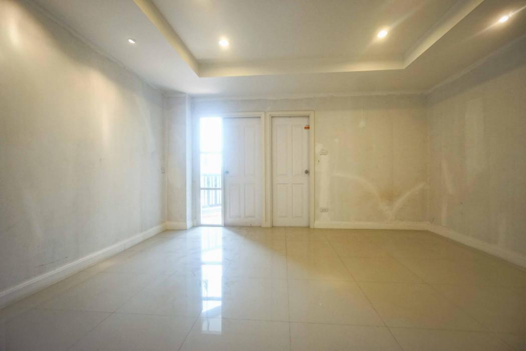 ขายคอนโด The Brill Condominium วิภาวดี 60 - Sell Condo   - 2954471