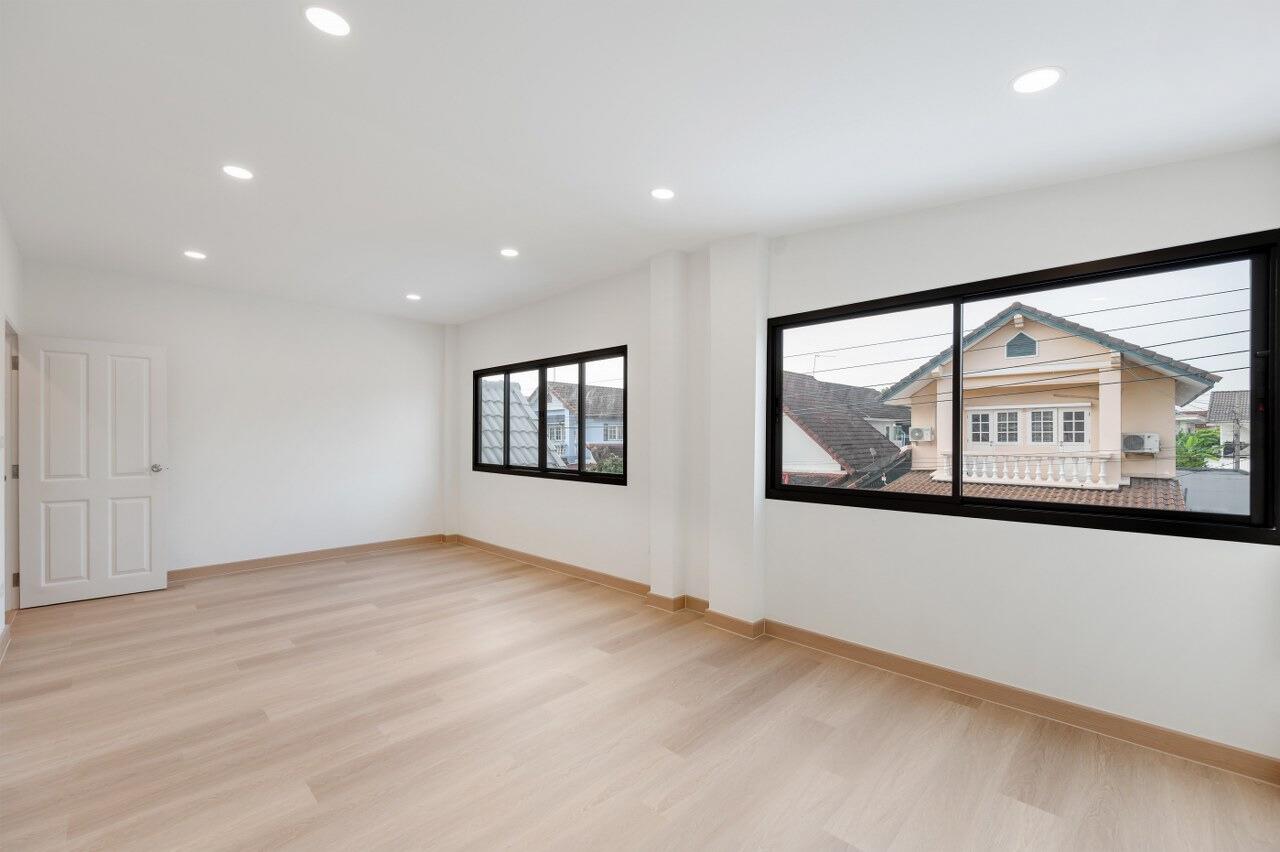 ขายคอนโด กฤษดานคร 18 พุทธมณฑลสาย 3 - Sell Condo   - 3015782