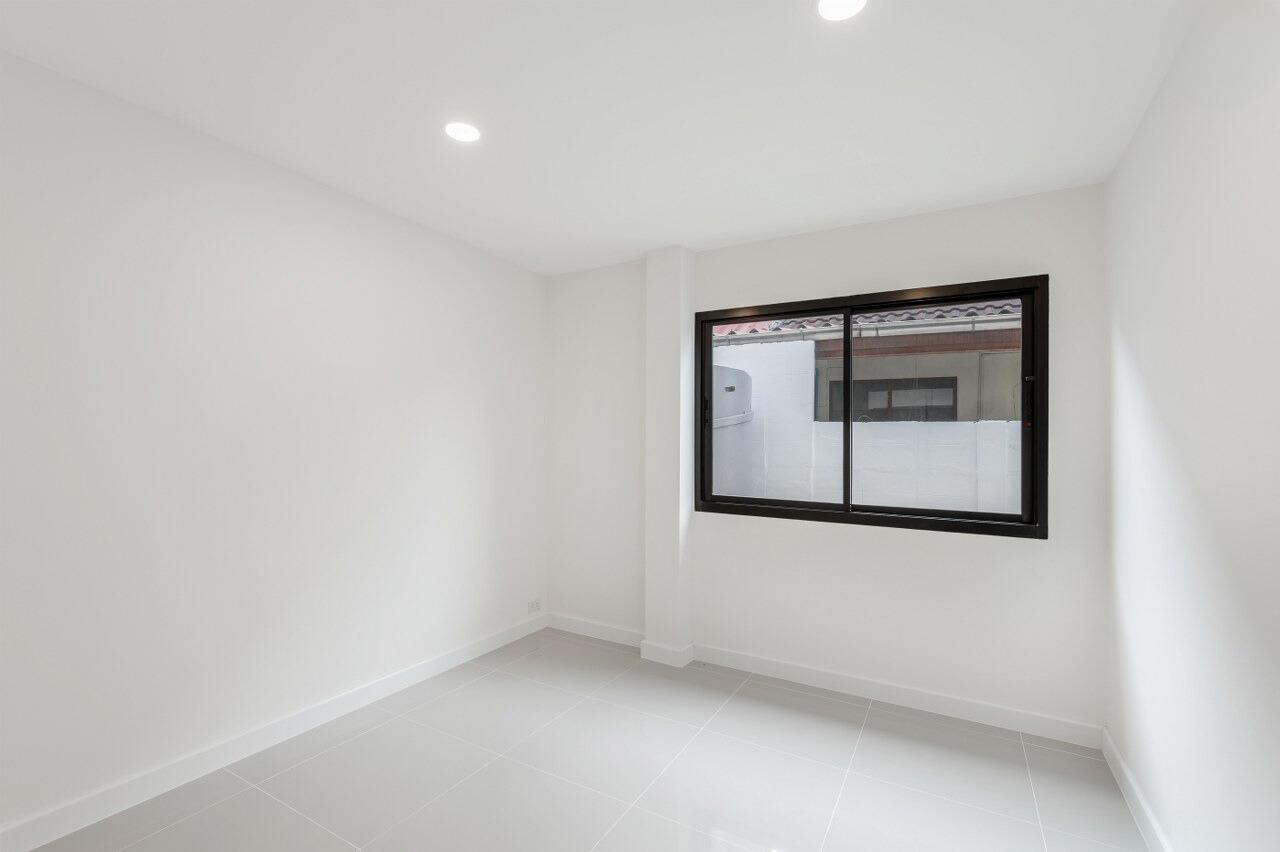 ขายคอนโด กฤษดานคร 18 พุทธมณฑลสาย 3 - Sell Condo   - 3015778