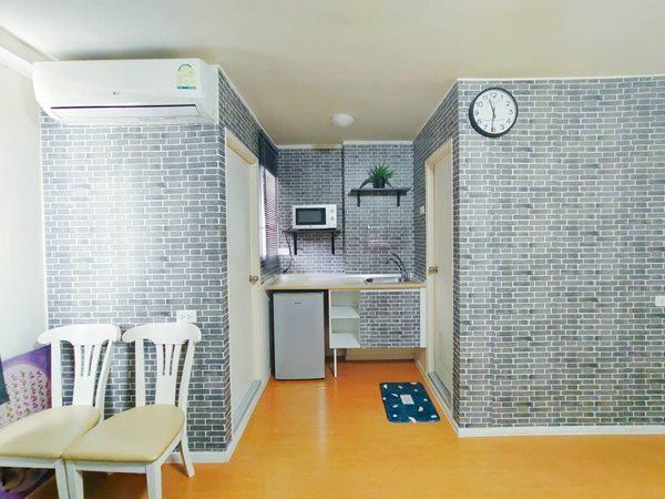 เช่าคอนโด (ให้เช่า) Lumpini Condo Town Chonburi-Sukhumvit ลุมพินี คอนโดทาวน์ ชลบุรี เพียง 3900.- เครื่องใช้ไฟฟ้า-เฟอร์ครบ สุขุมวิท, ชลบุรี โทร 096-931-4352 - Condo Rental   - 3026845