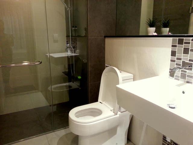 ขายคอนโด เออร์บาโน่ แอบโซลูท สาทร-ตากสิน คอนโดมิเนียม - Sell Condo Urbano Absolute Sathon-Taksin condominium - 3072709