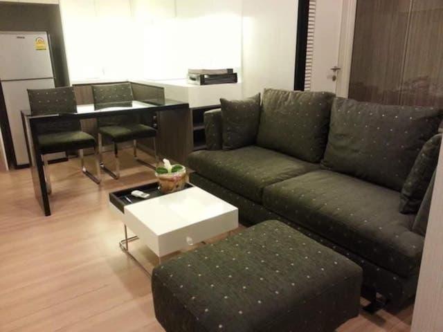 ขายคอนโด เออร์บาโน่ แอบโซลูท สาทร-ตากสิน คอนโดมิเนียม - Sell Condo Urbano Absolute Sathon-Taksin condominium - 3072705
