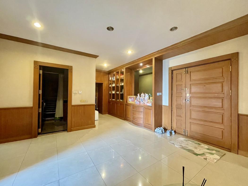 ขายคอนโด คันทรีคอมเพล็กซ์ บางนา คอนโดมิเนียม - Sell Condo Country Complex Bangna condominium - 3090866