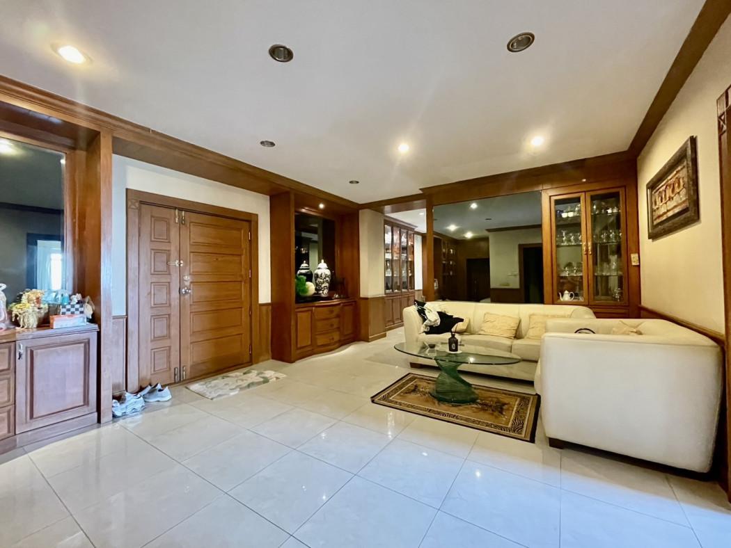 ขายคอนโด คันทรีคอมเพล็กซ์ บางนา คอนโดมิเนียม - Sell Condo Country Complex Bangna condominium - 3090864