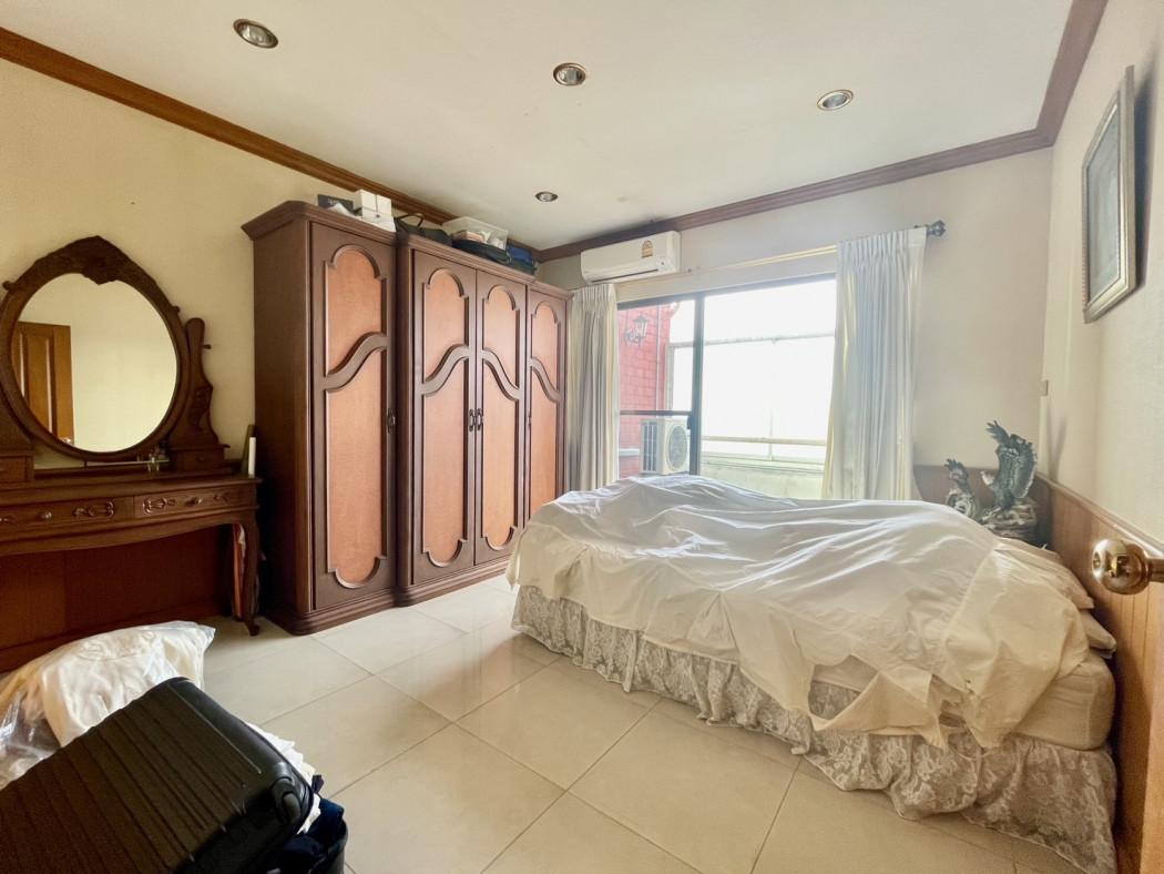 ขายคอนโด คันทรีคอมเพล็กซ์ บางนา คอนโดมิเนียม - Sell Condo Country Complex Bangna condominium - 3090873