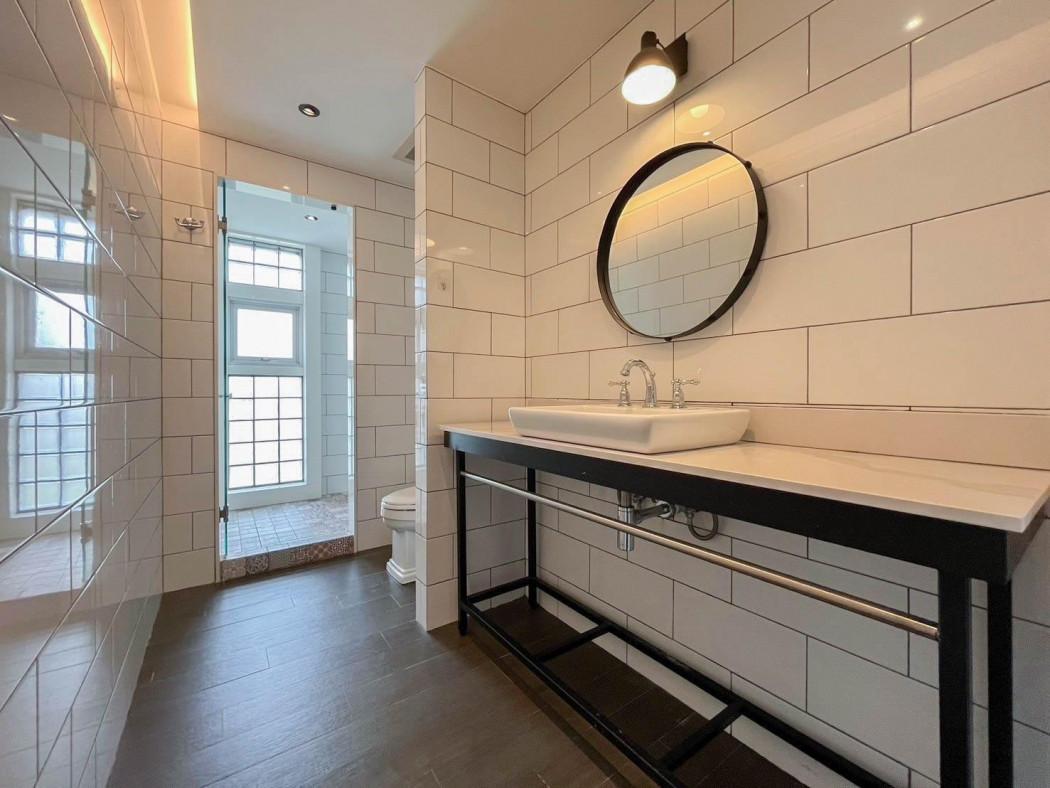 ขายคอนโด คาล์ม เพนท์เฮ้าส์ คอนโดมิเนียม - Sell Condo KALM Penthouse Condominium - 3107093