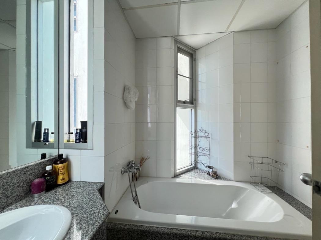 ขายคอนโด สาธรเฮ้าส์ คอนโดมิเนียม - Sell Condo Sathorn House condominium - 3114293