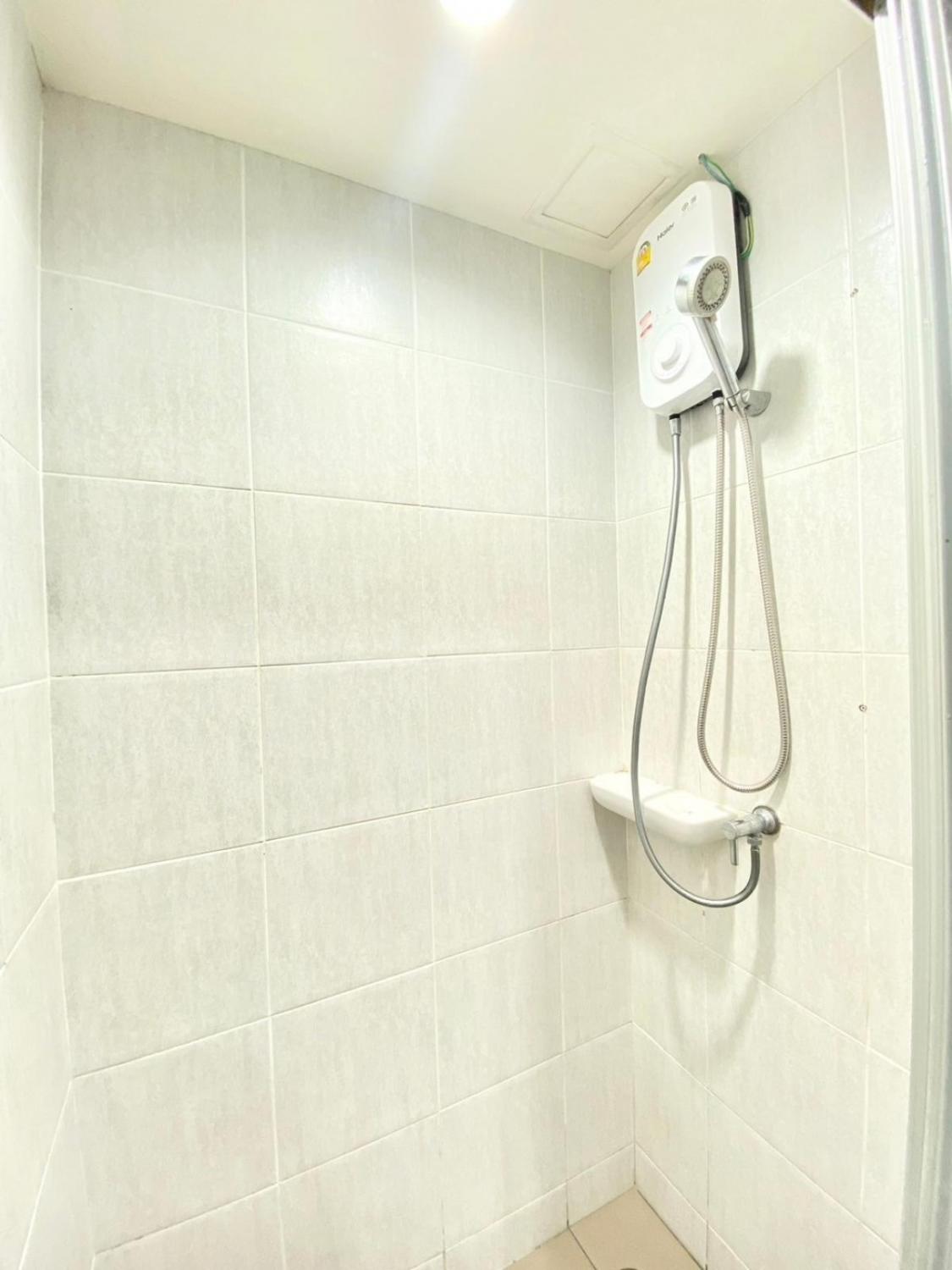 เช่าคอนโด ลุมพินี พาร์ค นวมินทร์-ศรีบูรพา คอนโดมิเนียม - Condo Rental Lumpini Park Nawamin - Si Burapha condominium - 3118294
