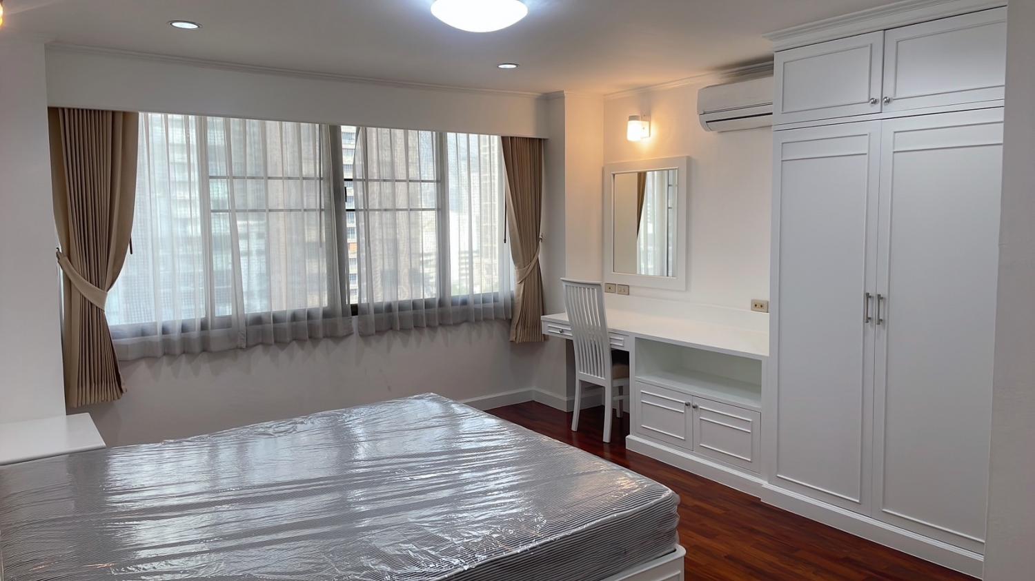 เช่าคอนโด อคาเดเมีย แกรนด์ ทาวเวอร์ - Condo Rental Acadamia Grand Tower condominium - 3127385