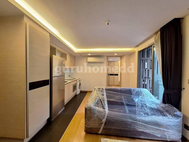 ขายคอนโด เวีย โบทานี คอนโดมิเนียม - Sell Condo Via Botani condominium - 3141588