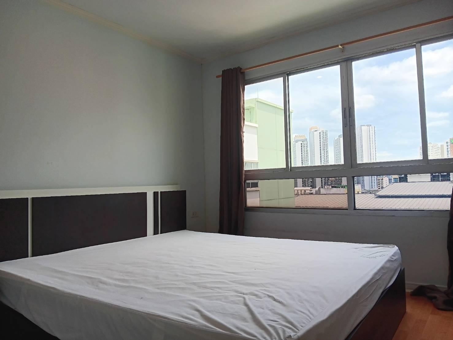 ขายคอนโด ลุมพินี วิลล์ ศูนย์วัฒนธรรม คอนโดมิเนียม - Sell Condo Lumpini Ville Culteral Center condominium - 3145421