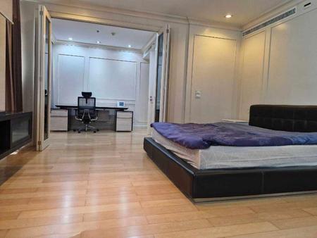 เช่าคอนโด เดอะรอยัล ศาลาแดง คอนโดมิเนียม - Condo Rental The Royal Saladaeng condominium - 3160475
