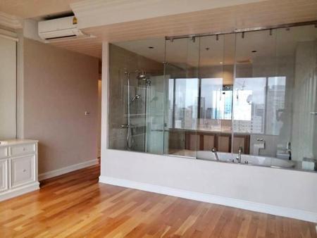 ขายคอนโด ดิ เอ็มโพริโอ เพลซ คอนโดมิเนียม - Sell Condo The Emporio Place condominium - 3160812
