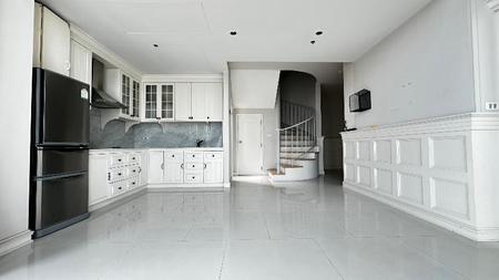 ขายคอนโด ดิ เอ็มโพริโอ เพลซ คอนโดมิเนียม - Sell Condo The Emporio Place condominium - 3160805