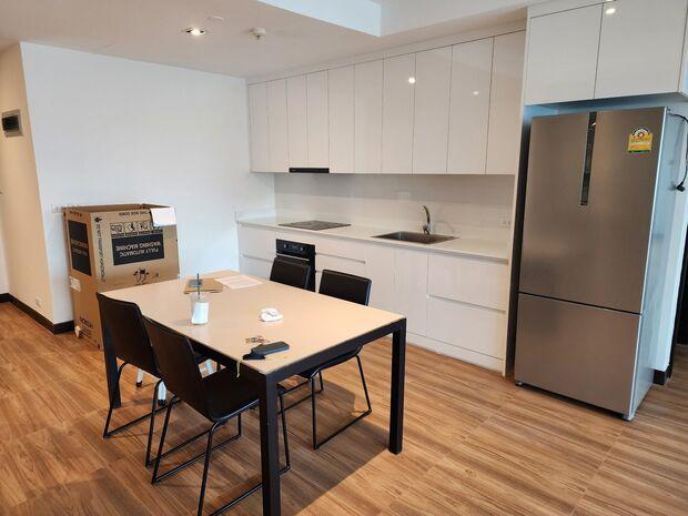 เช่าคอนโด สาธร การ์เด้นส์ คอนโดมิเนียม - Condo Rental Sathorn Gardens condominium - 3168104