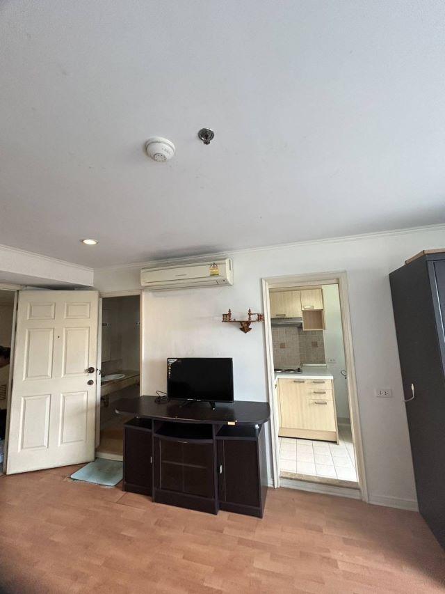 ขายคอนโด ลุมพินี วิลล์ พหล-สุทธิสาร คอนโดมิเนียม - Sell Condo Lumpini Ville Phahol-Suthisarn condominium - 3171082