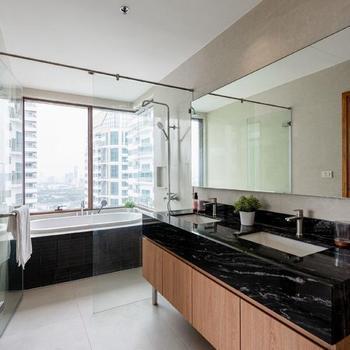 ขายคอนโด ดิ เอ็มโพริโอ เพลซ คอนโดมิเนียม - Sell Condo The Emporio Place condominium - 3179047